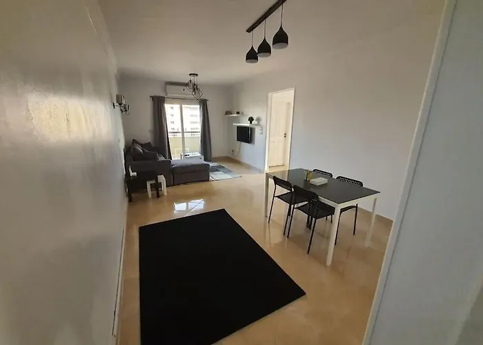 Stylish And Luxurious Apartment